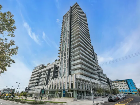 7433 Cambie St #1906, Vancouver, BC V6P 3G9