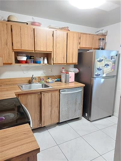 1st image of 702 Gardens Dr #106-1-1