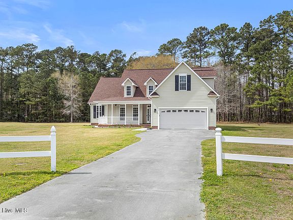 2nd image of 404 California Cutoff Road