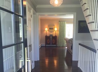 40 Morley Ln, Darien, CT 06820