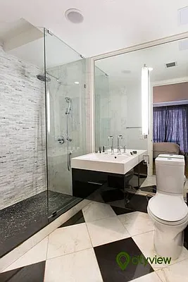 Rented by City View Living | media 22