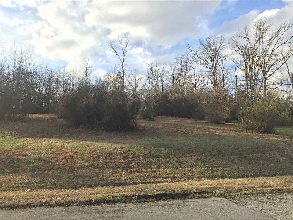 1st image of 116 Oak Hill Dr
