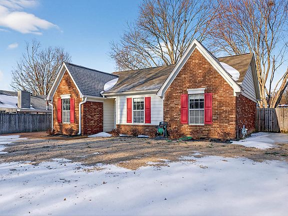 2nd image of 3053 Lauren Dr