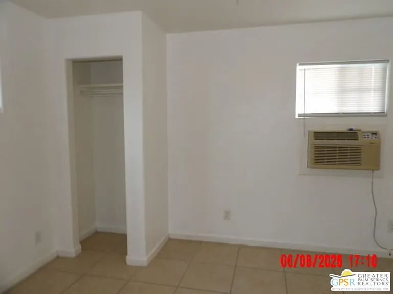 13063 Palm Dr — Photo 8