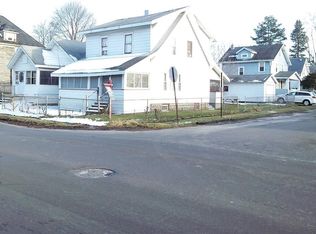 1025 Ballantyne Rd, Syracuse, NY 13207