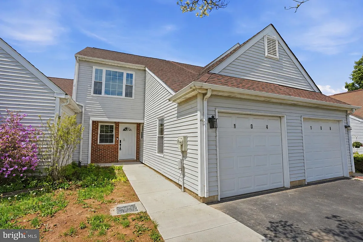Building Photo - 104 Wigton Cir