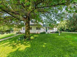 402 Williams Ave, Williamsburg, IA 52361