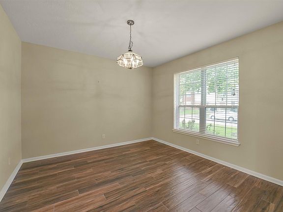 4th image of 18407 Arbormont Dr