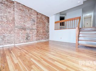 35 Grove St APT 4D, New York, NY 10014