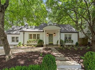 945 Northcliffe Dr NW, Atlanta, GA 30318