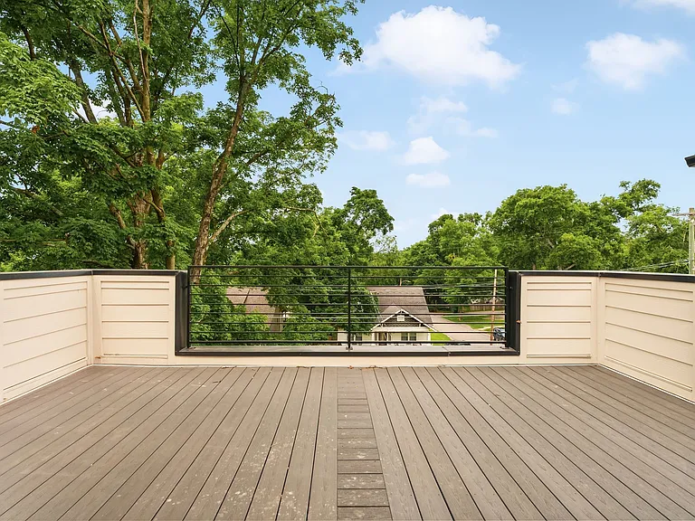 1347 Pennock Ave #A — Photo 23