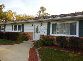 101 George Fox Dr, Danville, IL