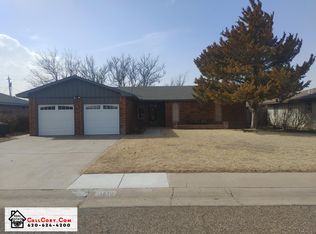 1240 S Sherman Ave, Liberal, KS 67901