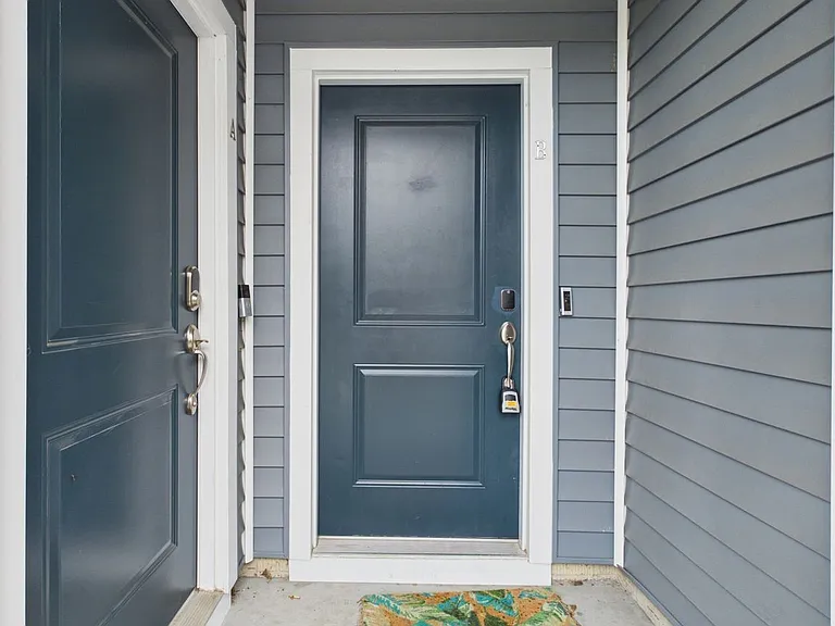 5931 Laurel Bed Ln #B — Photo 5