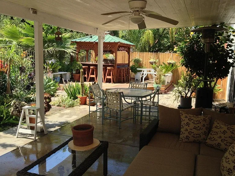 23108 Canyon Hills Dr — Photo 23