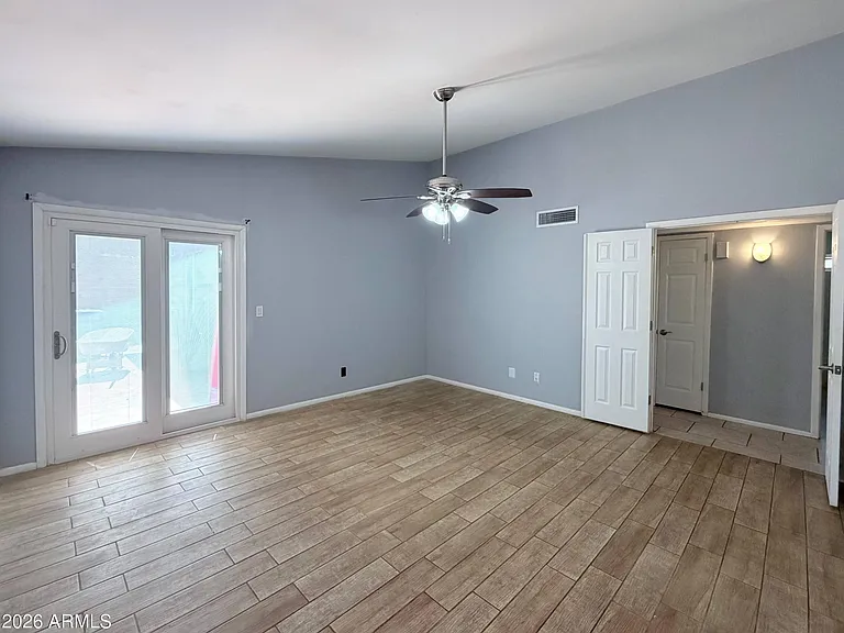 11815 N 65th Ave — Photo 23