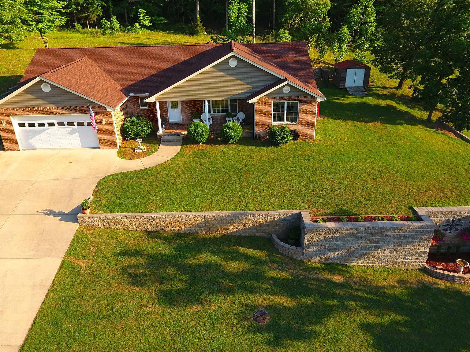109 Ferncliff Poin, Bull Shoals, AR 72619 Zillow
