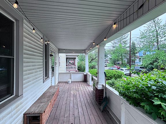 Great front porch