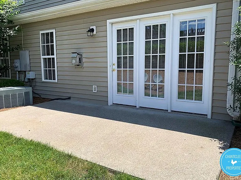 7509 Riverside Ct #1 — Photo 16