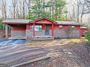 1316 Bugscuffle Rd, Hiawassee, GA 30546