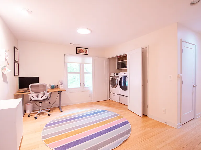 1604 Pathway Dr — Photo 7