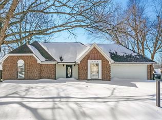 4879 Baywood Dr, Millington, TN 38053