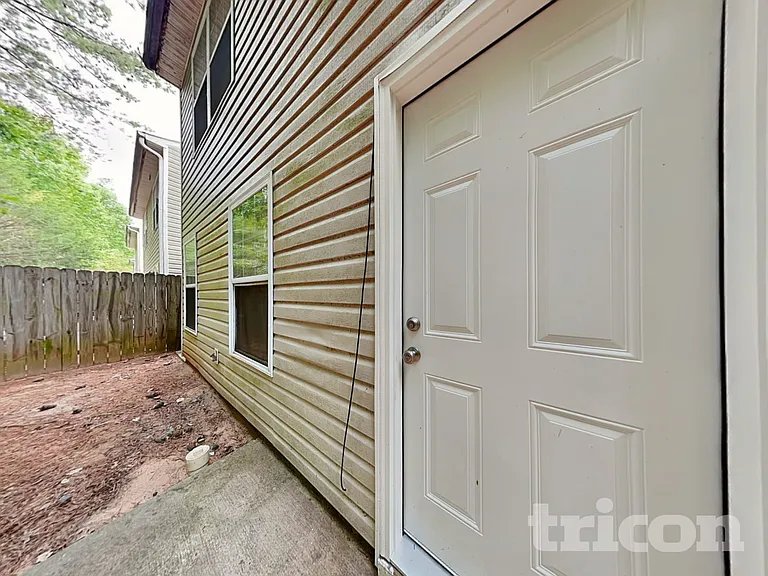 269 Lossie Ln — Photo 16