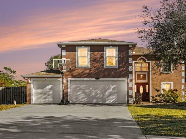 1343 Sorento Cir, West Melbourne, FL 32904
