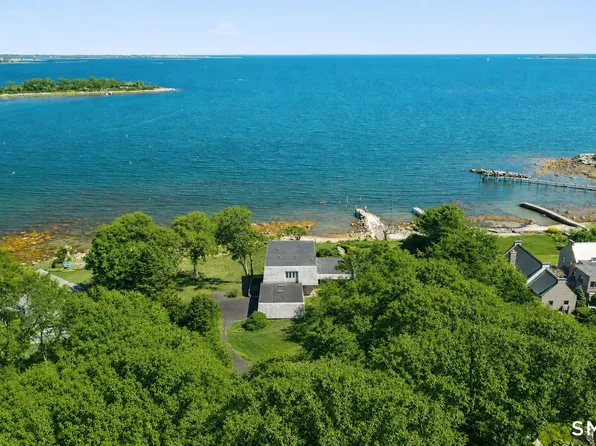 39 Chippechaug Trail, Stonington, CT 06355