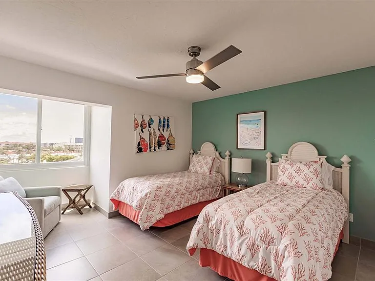 1125 W Peppertree Dr #407 — Photo 14