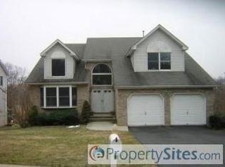 36 Skyview Ter, Highland Park, NJ 08904