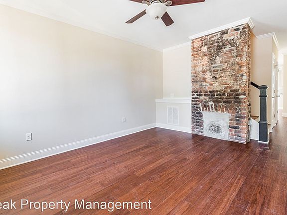 3rd image of 970 Pink St