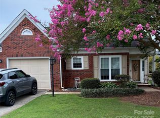 13421 Bolingbrook Ln, Charlotte, NC 28273