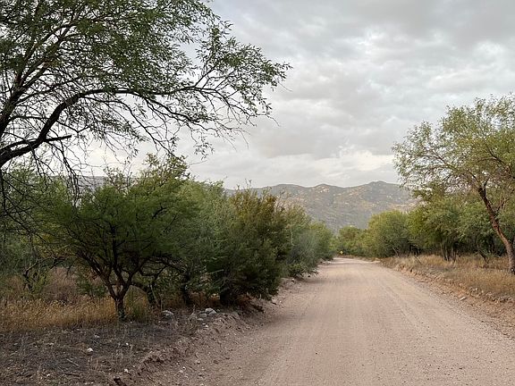 3rd image of 18525 E Cactus Hill Rd #10
