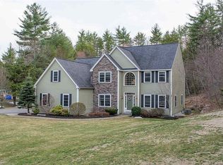 31 Shedd Ln, Hollis, NH 03049