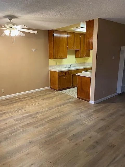 1 bed, 850 sqft, $1,795 — Photo 3