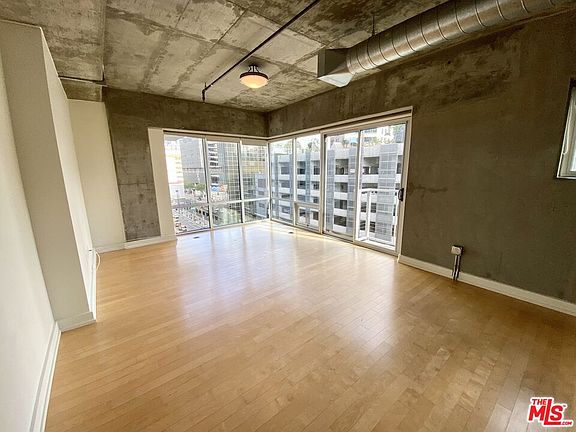 4th image of 645 W 9th St APT 620