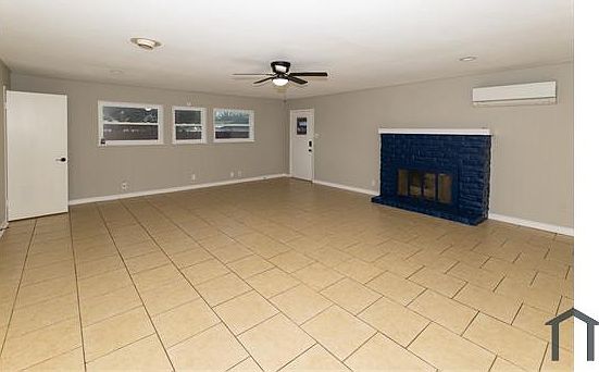 1st image of 1213 Ray Dr