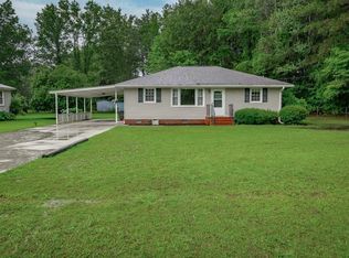 566 Clifton Rd, Sumter, SC 29153