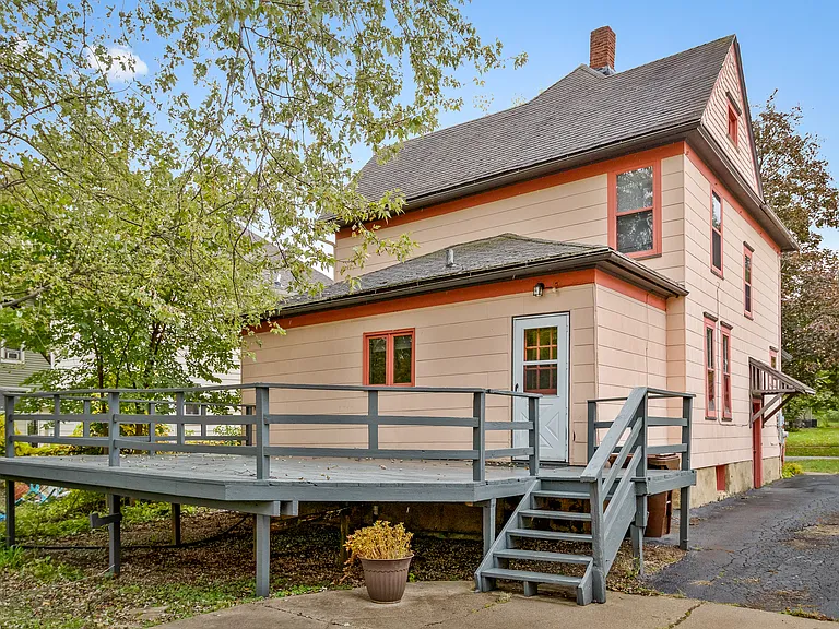 476 W Jackson St — Photo 22