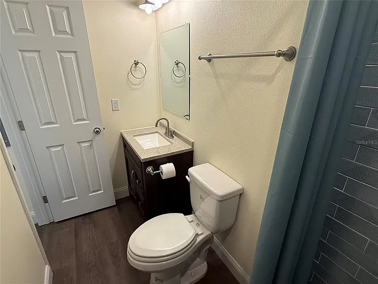 514 Longfellow Ct #C — Photo 20