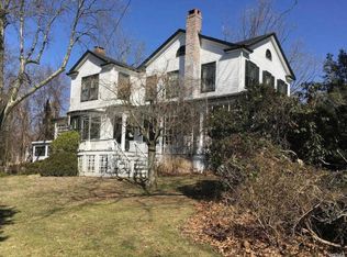207 Grant St, Port jefferson, NY 11777