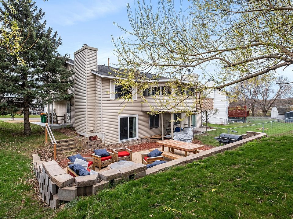 1st image of 4151 Jordan Ave N