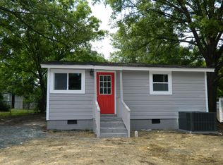 1428 Beechwood Dr, Gastonia, NC 28052