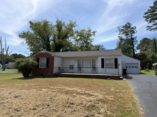 903 1st Ave, Tullahoma, TN 37388