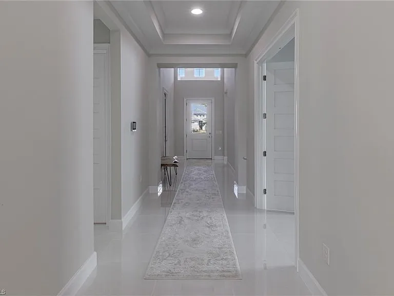8982 Gustavia Ct — Photo 17