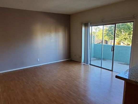 5th image of 1005 W 5th St APT 205