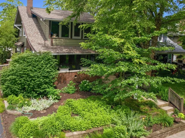6040 Carrollton Ave, Indianapolis, IN 46220