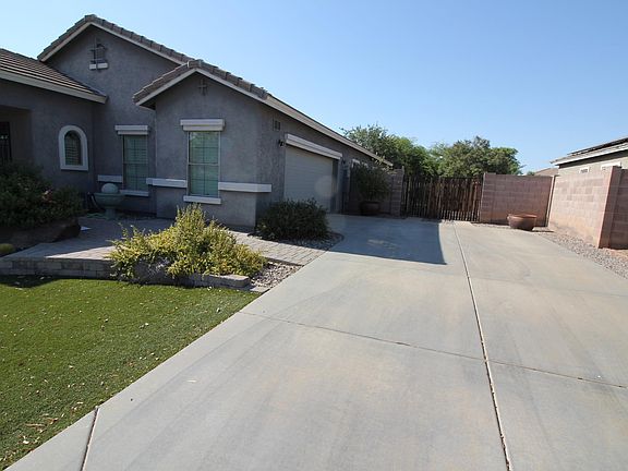 3rd image of 3446 E Joseph Way