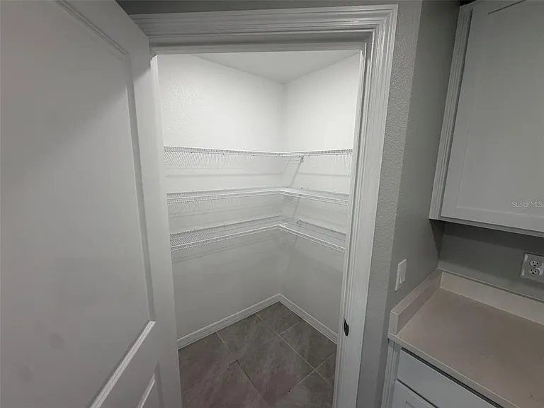 4703 SW 85th Pl — Photo 14